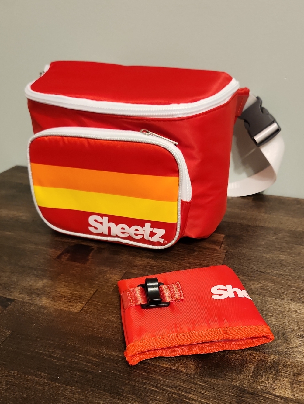 Sheetz Canny Pack Fanny Pack Waist Cooler And Koozie